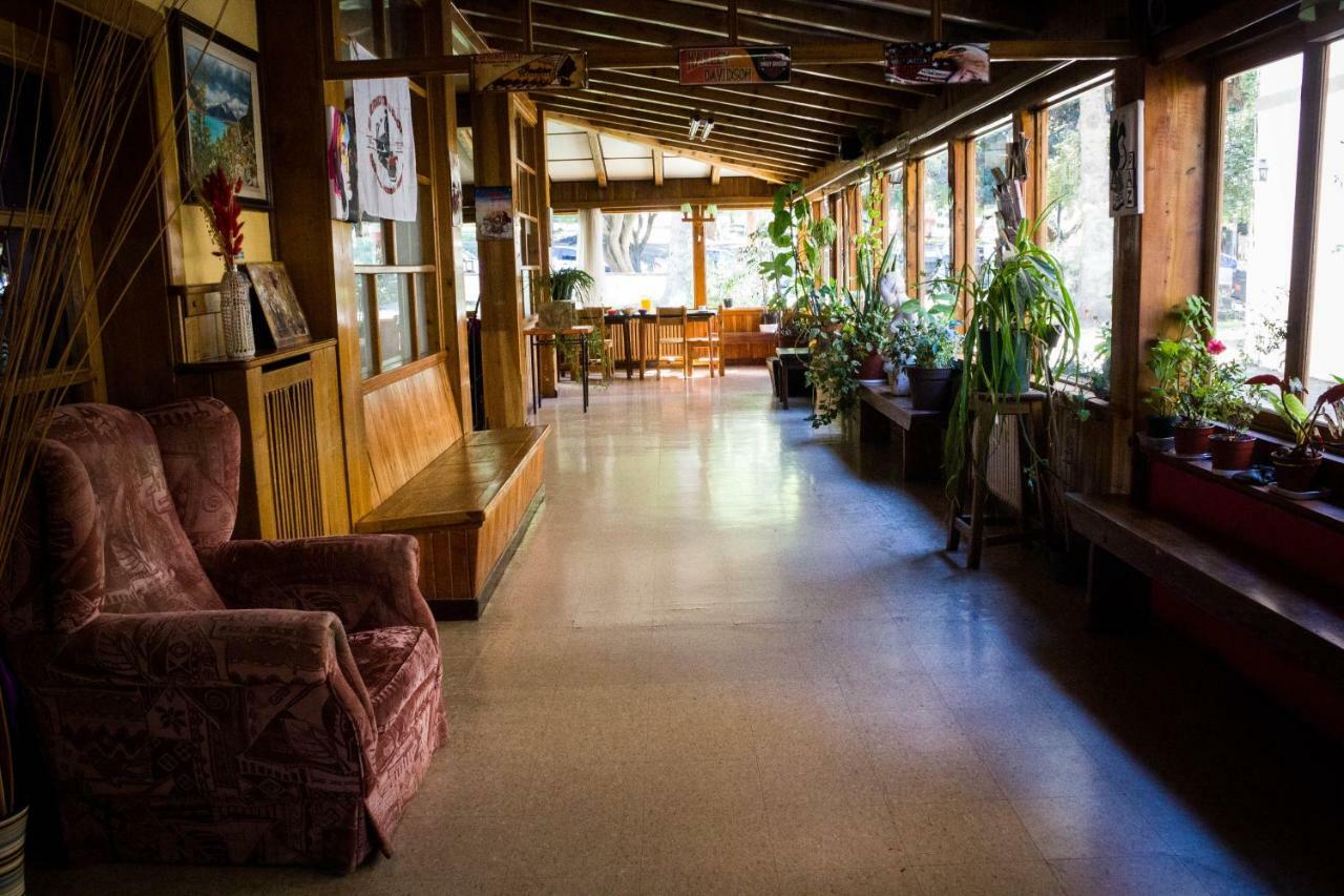 סן קרלוס דה ברילוצ'ה Hostel De La Plaza Amalia מראה חיצוני תמונה