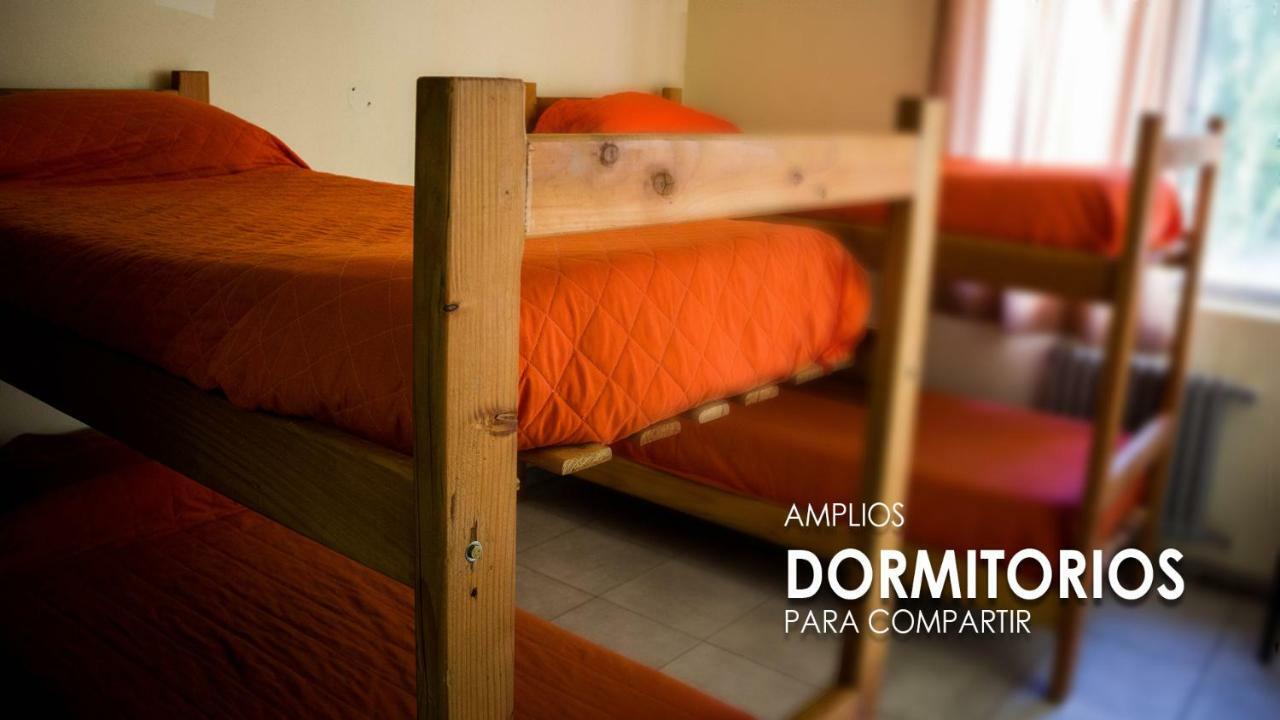 סן קרלוס דה ברילוצ'ה Hostel De La Plaza Amalia מראה חיצוני תמונה